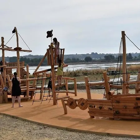 La Mariniere, Avec Garage, 2 Etoiles A 100m De La